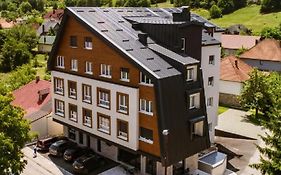 Modern Mountain II